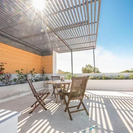 Villa Welcome To Lumen The First Of The Adelos Trilogy *